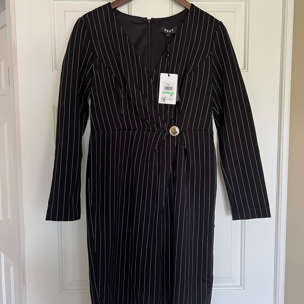 D&Y Black and White Sheath Dress V-neck Long Sleeve